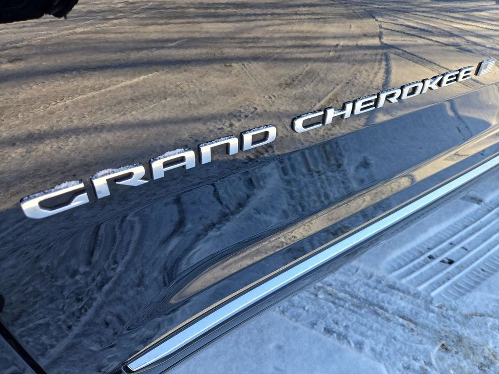 2022 Jeep Grand Cherokee L Summit