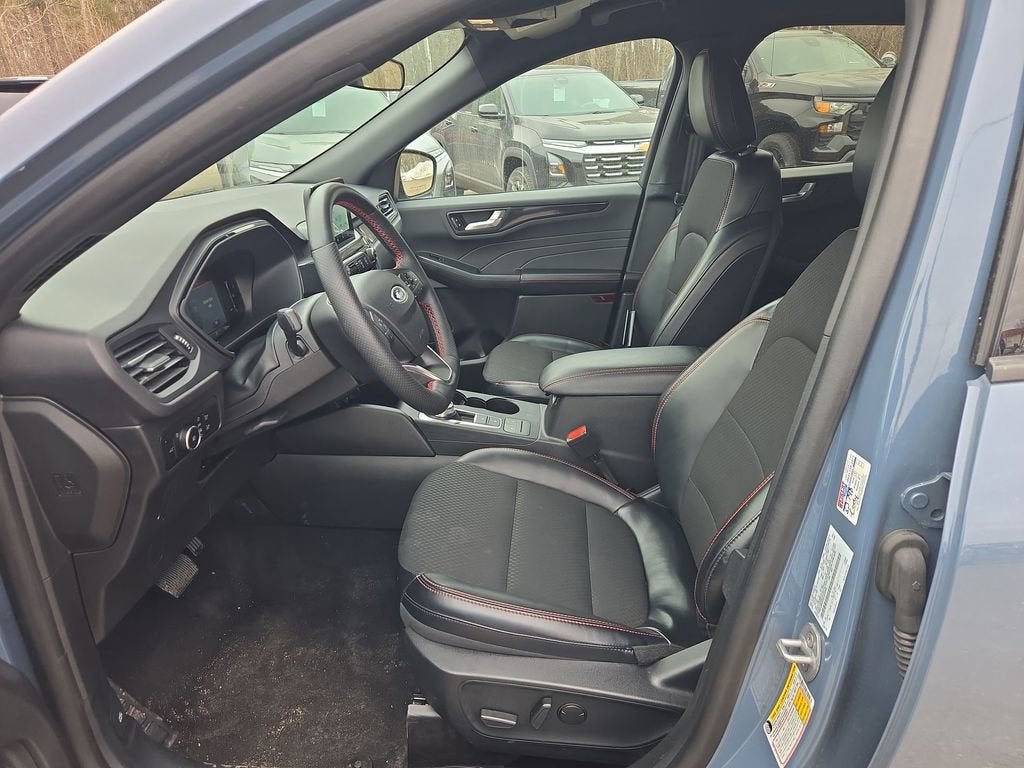 2025 Ford Escape ST-Line Select