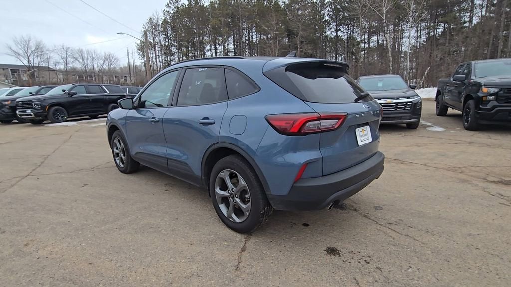 2025 Ford Escape ST-Line Select