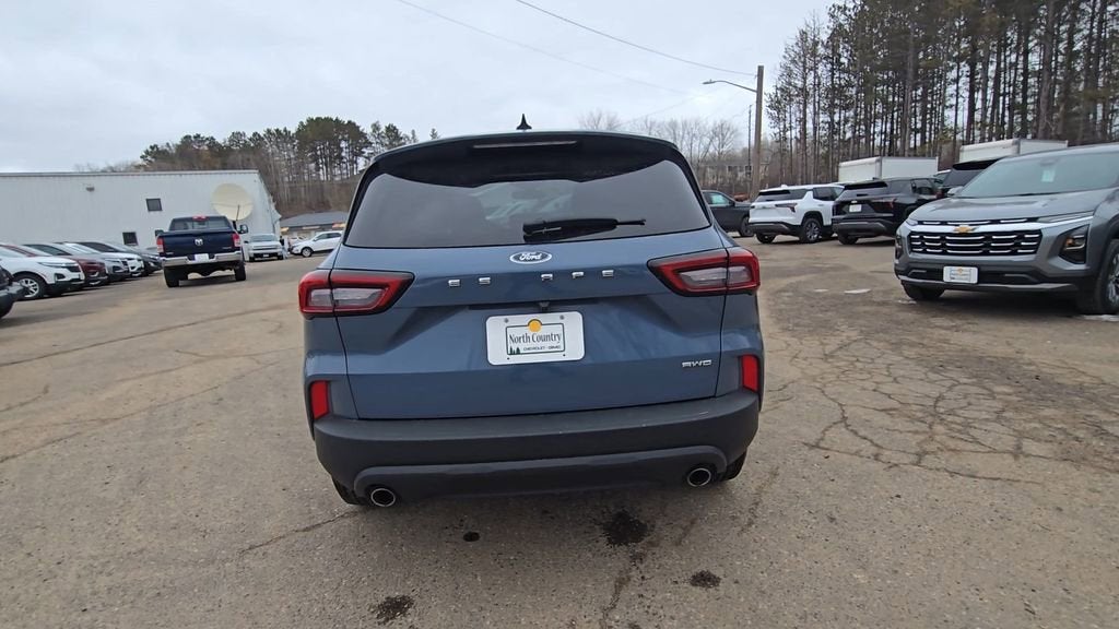 2025 Ford Escape ST-Line Select