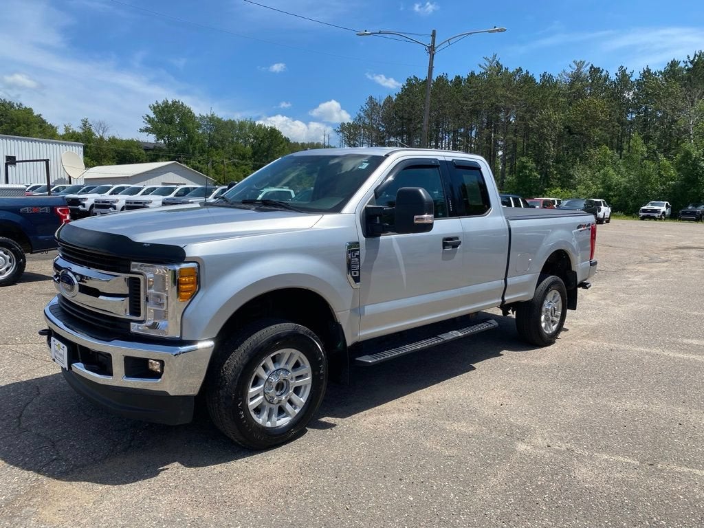 2017 Ford Super Duty F-250 SRW XLT