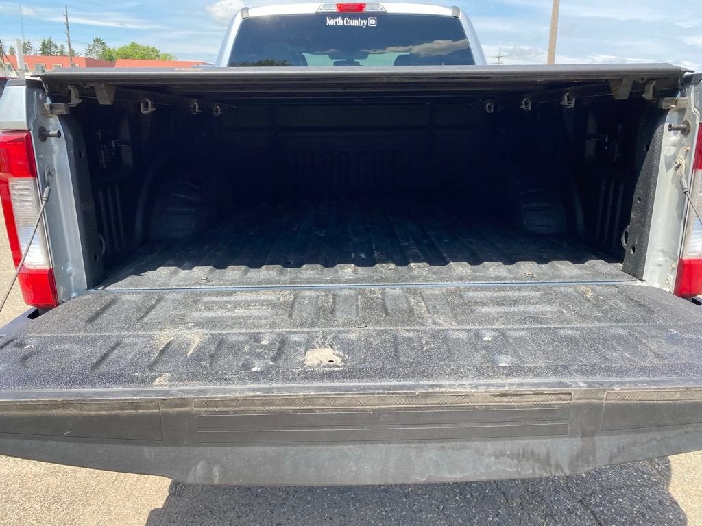 2017 Ford Super Duty F-250 SRW XLT