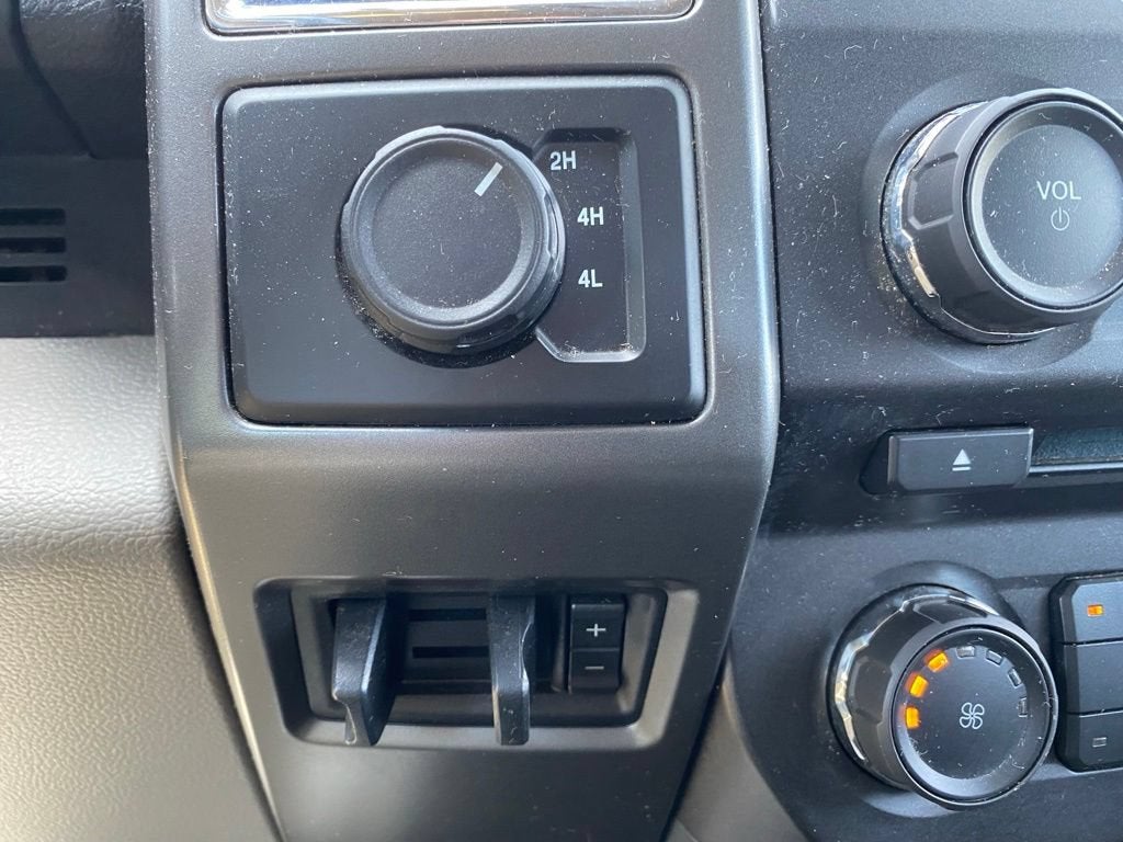 2017 Ford Super Duty F-250 SRW XLT