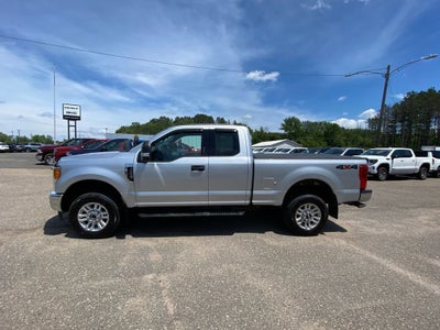 2017 Ford Super Duty F-250 SRW XLT