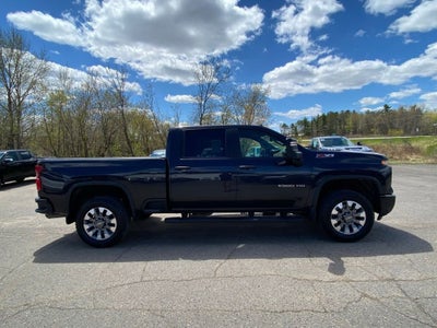 2024 Chevrolet Silverado 2500 HD Custom
