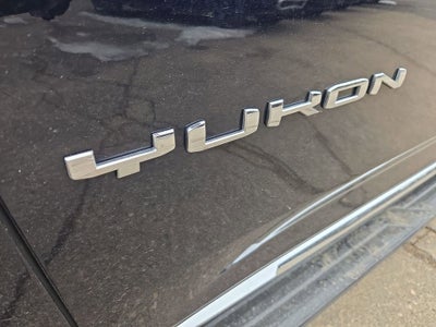 2022 GMC Yukon SLT