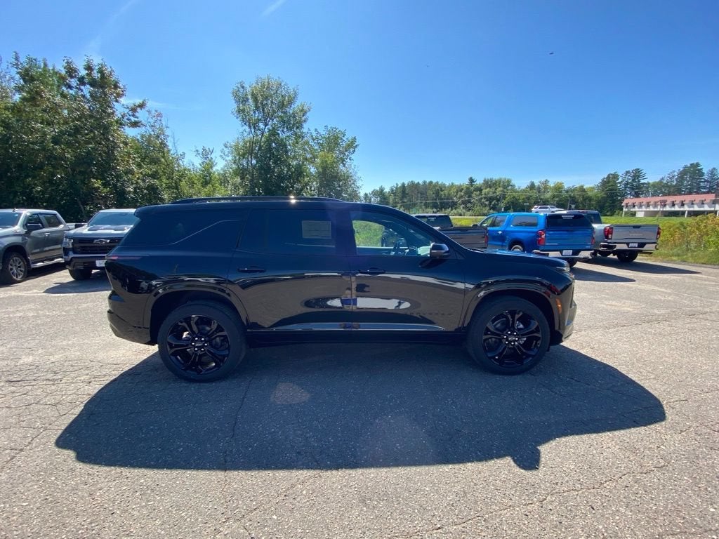 2027 Chevrolet Traverse RS