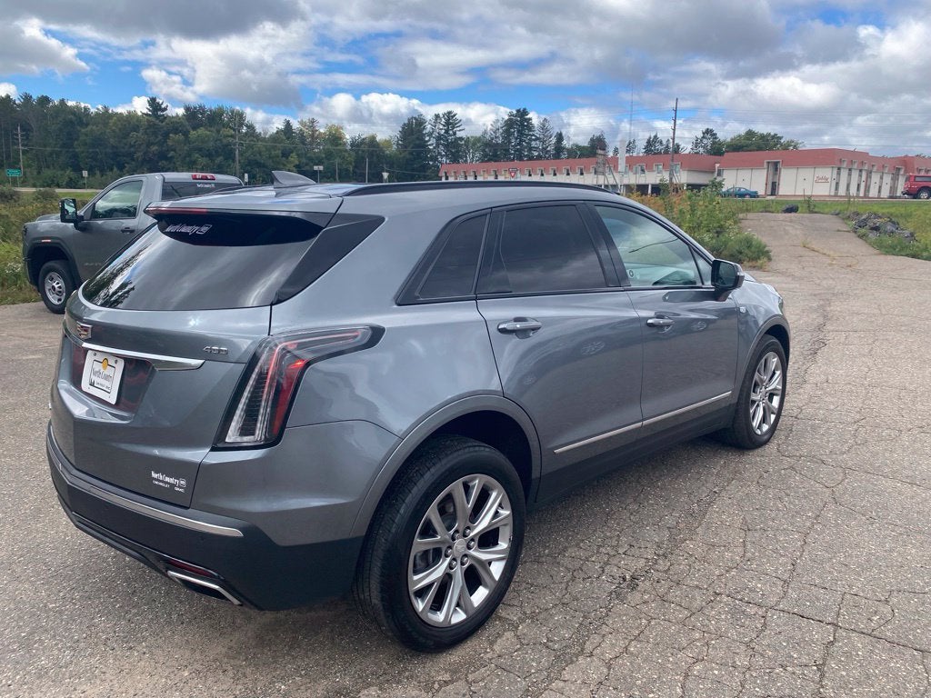 2021 Cadillac XT5 AWD Sport