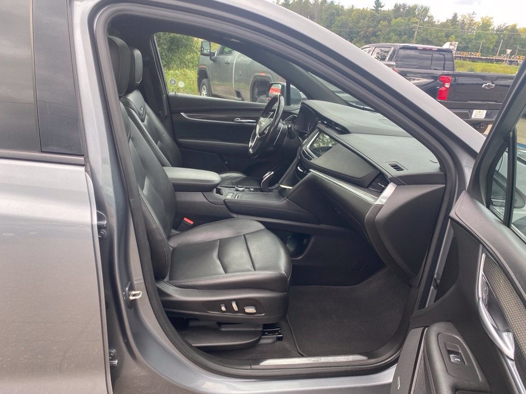 2021 Cadillac XT5 AWD Sport