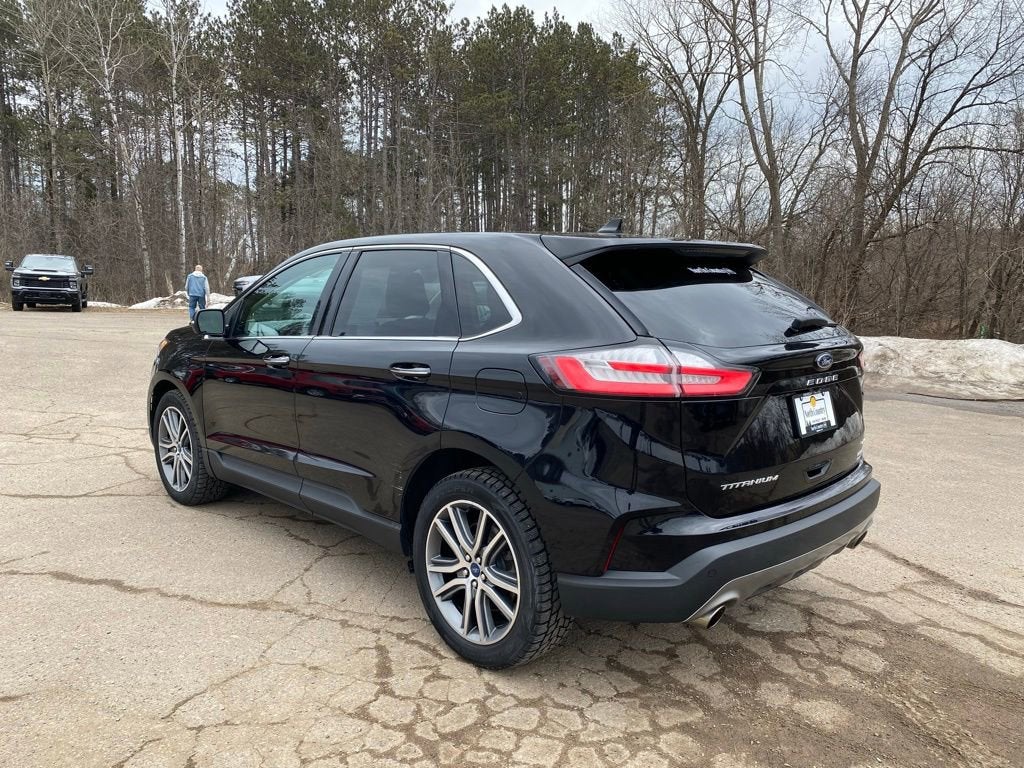 2022 Ford Edge Titanium