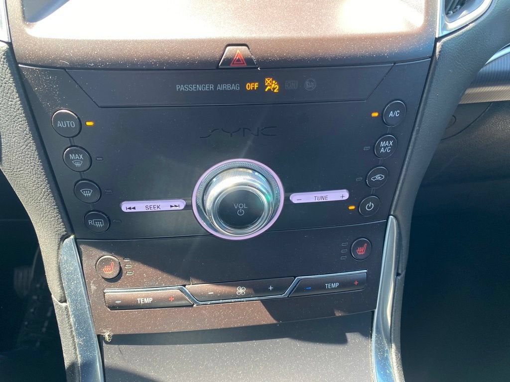 2020 Ford Edge Titanium