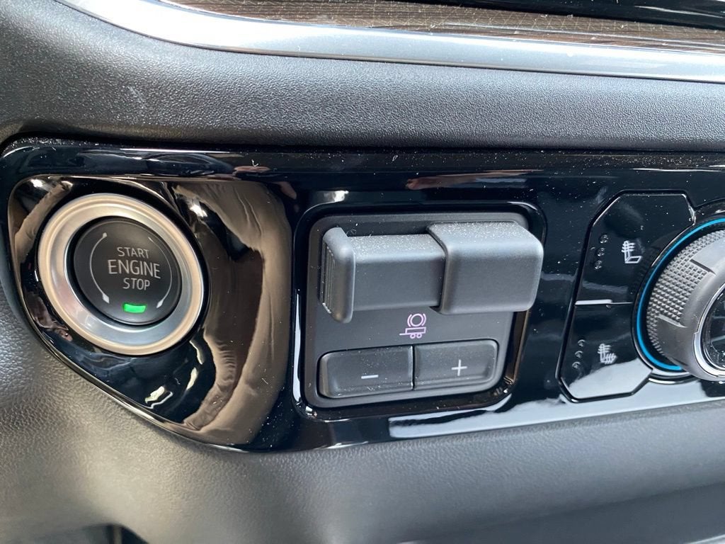 2025 Chevrolet Silverado 3500 HD LT