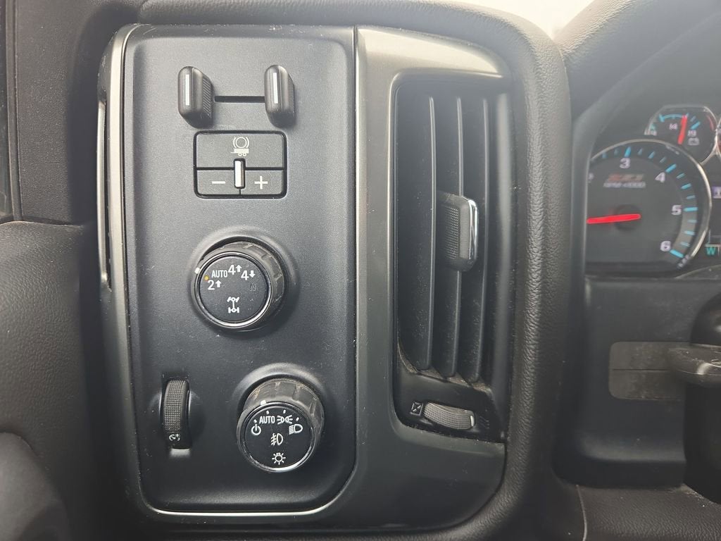 2019 Chevrolet Silverado LD LT