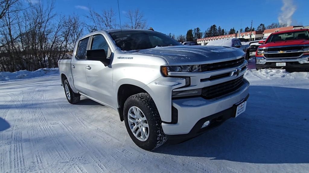 Used 2019 Chevrolet Silverado 1500 RST with VIN 3GCPYEEK7KG250008 for sale in Hibbing, Minnesota