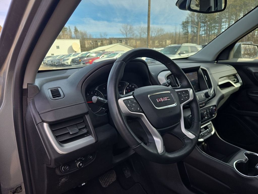 2024 GMC Terrain SLT