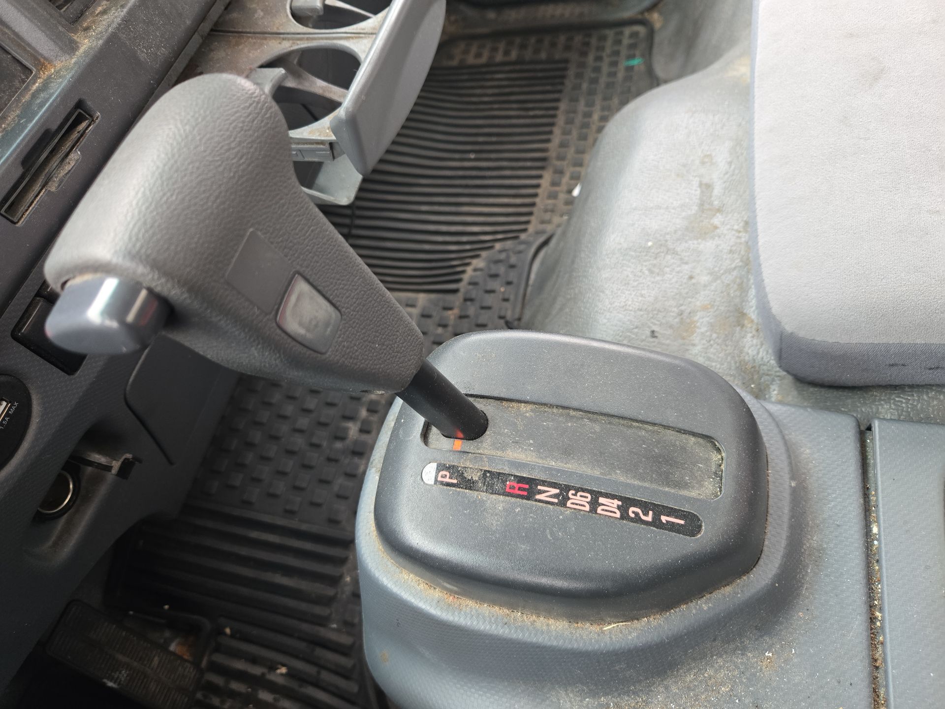 2019 Chevrolet Low Cab Forward 4500 HG 2WD Reg Cab 150"