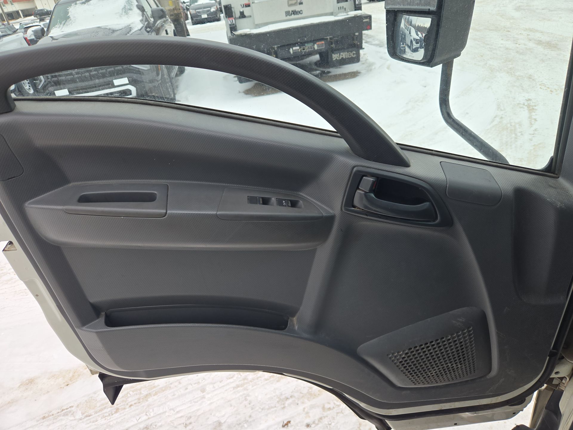 2019 Chevrolet Low Cab Forward 4500 HG 2WD Reg Cab 150"