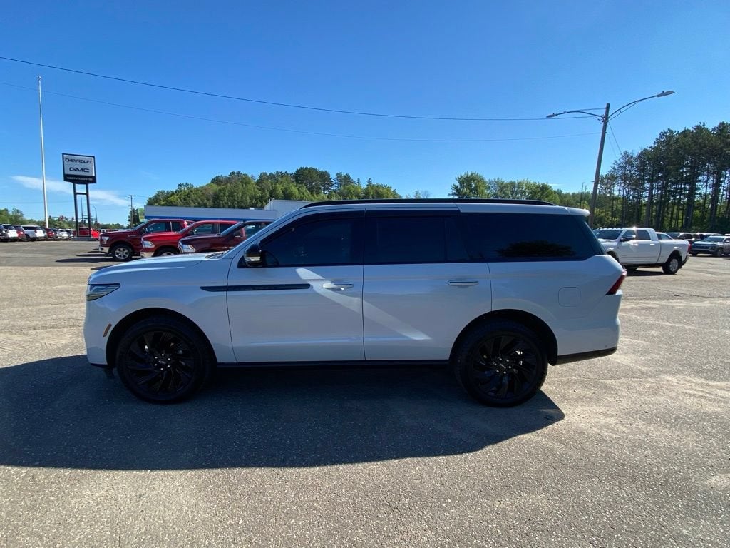 2025 Lincoln Navigator Reserve
