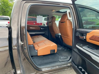 2019 Toyota Tundra 4WD SR5