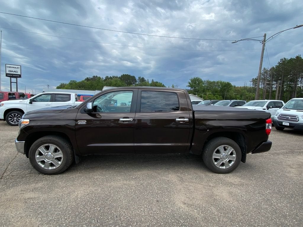 2019 Toyota Tundra 4WD SR5