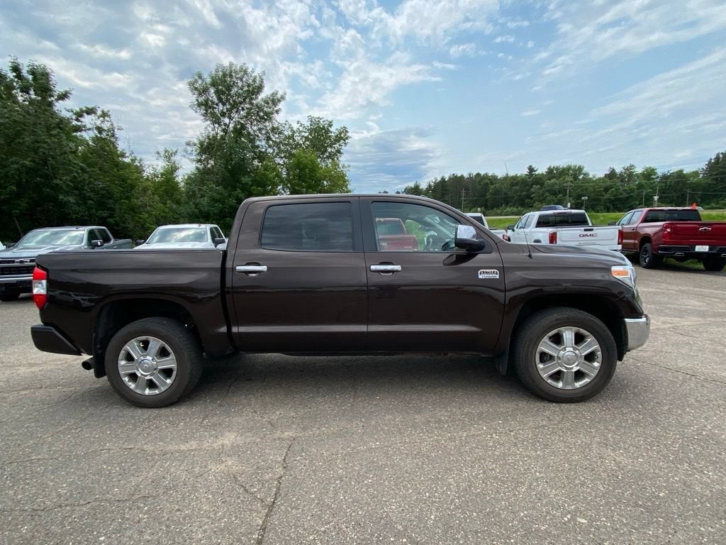2019 Toyota Tundra 4WD SR5
