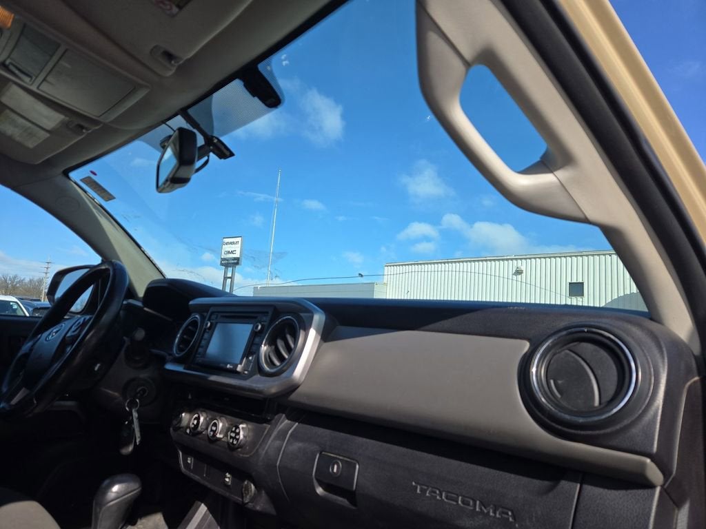 2016 Toyota Tacoma SR5