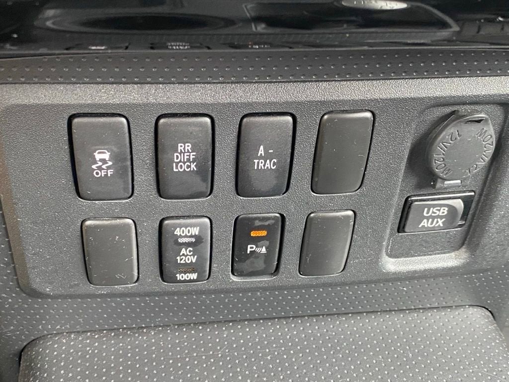 2014 Toyota FJ Cruiser 4WD 4dr Man (Natl)