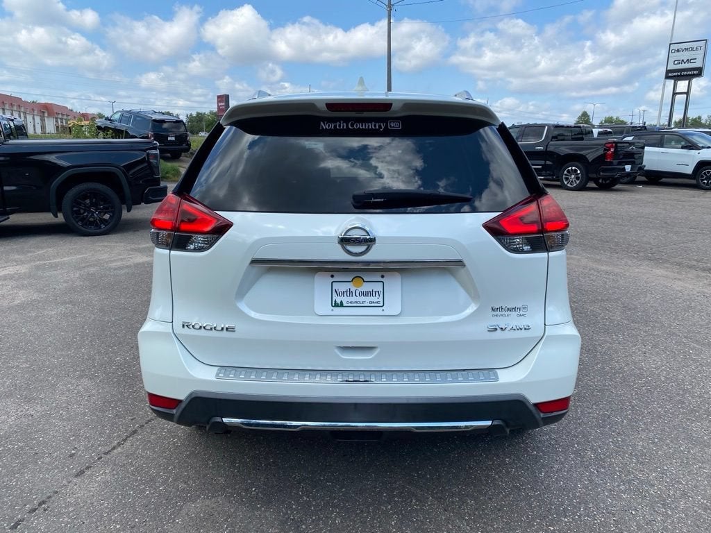 2017 Nissan Rogue SV